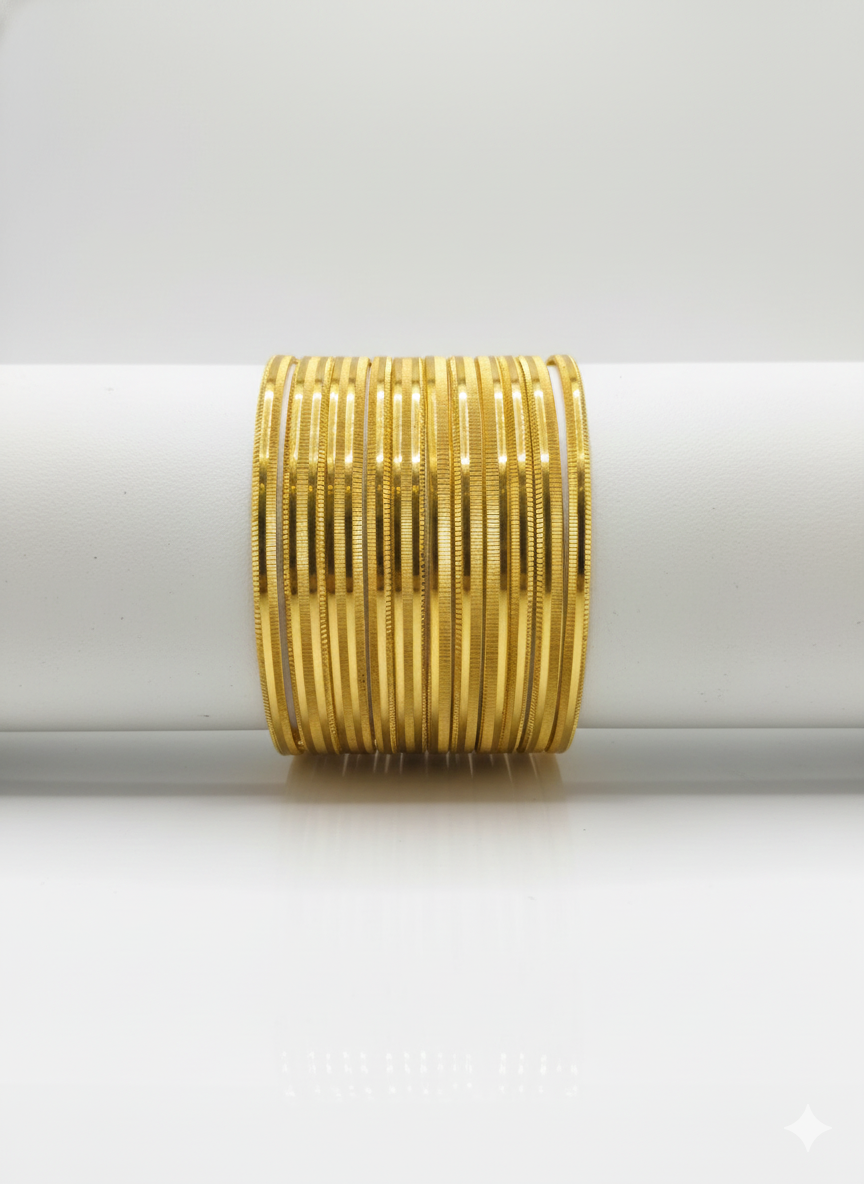 22 CT Gold Bangle Set 2 – Set of 6 Bangles with 2 Wide Bangles (Size 2.9)