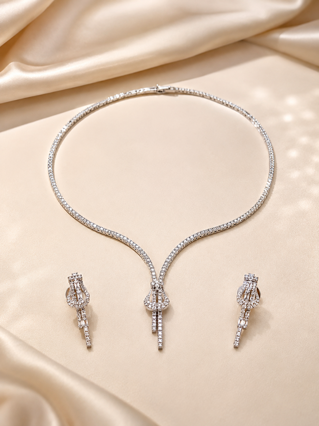 18ct White Gold Necklace & Earrings Set – 29.2g | Premium White Stone Designer Jewellery Set