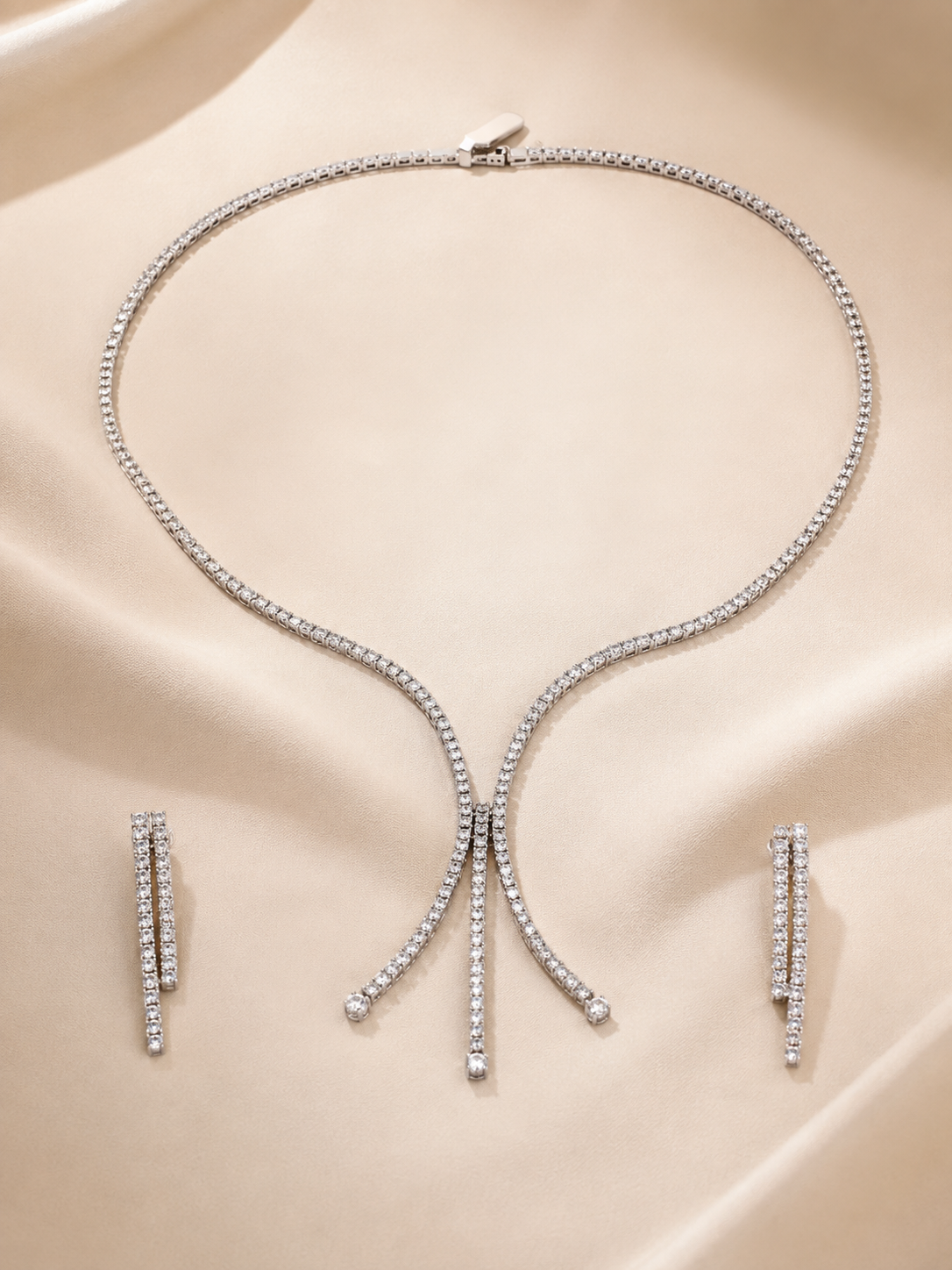18ct White Gold Necklace & Earrings Set – 28.2g | Elegant White Stone Jewellery Set